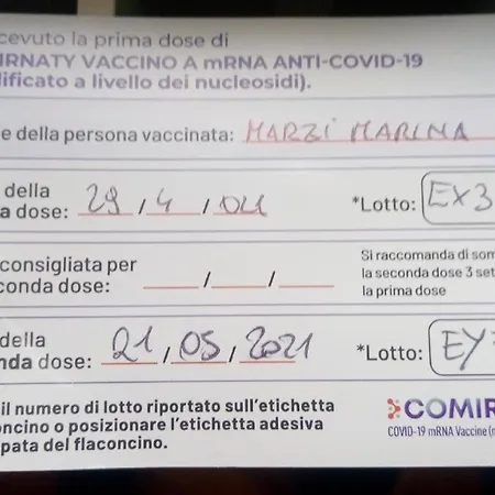 Unica Nel Cuore Storico Di Bed and Breakfast 4*