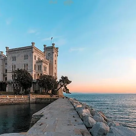 Unica Nel Cuore Storico Di Bed & Breakfast 4*
